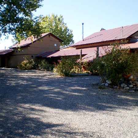 Silver River Adobe Inn Bed And Breakfast Фармингтон Экстерьер фото